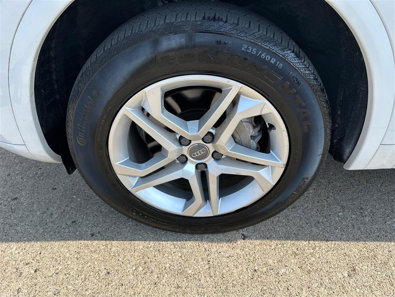 Used 2019 Audi Q5 2.0T Premium AWD/4WD image 28