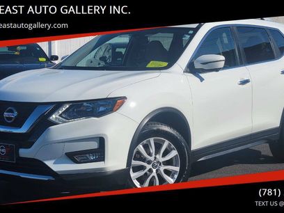 Used 2017 Nissan Rogue SV w/ SV Premium Package