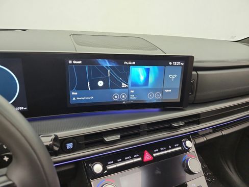 Used 2025 Hyundai Santa Fe Calligraphy FWD image 14