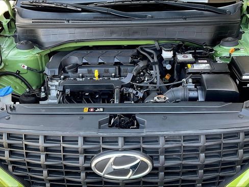 Used 2021 Hyundai Venue SE w/ Cargo Package image 30