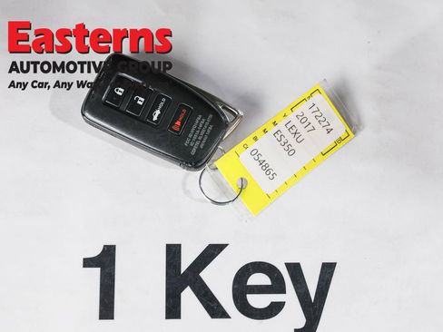 Used 2017 Lexus ES 350 w/ Navigation System Package FWD image 29