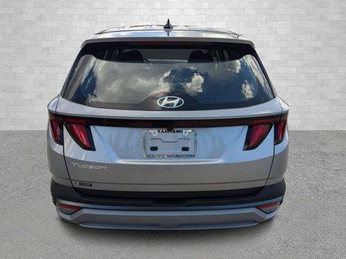 New 2026 Hyundai Tucson SE FWD image 3