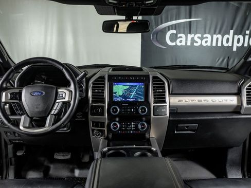 Used 2021 Ford F350 Platinum w/ Tremor Off-Road Package AWD/4WD image 14