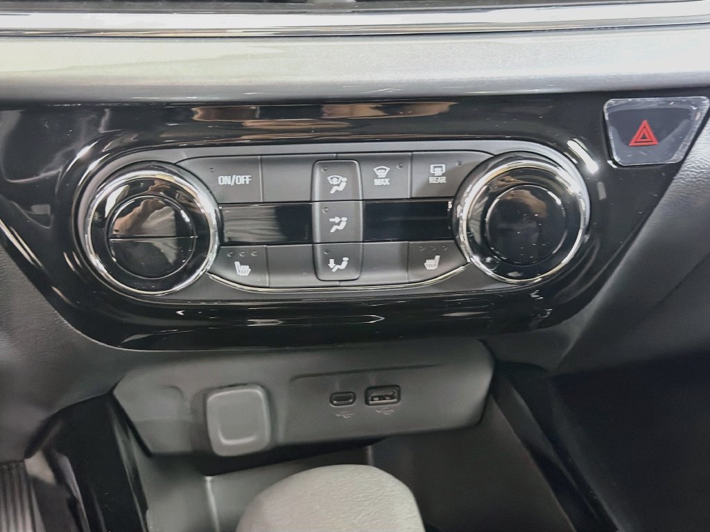New 2026 Chevrolet Trax LT w/ Driver Confidence Package FWD image 15