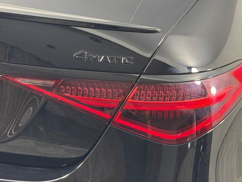 Used 2022 Mercedes-Benz S 580 4MATIC Sedan image 26