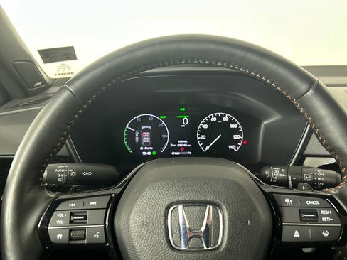 Used 2025 Honda CR-V Sport Touring image 12