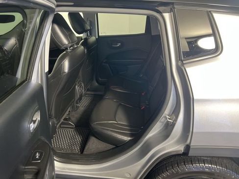 Certified 2018 Jeep Compass Latitude image 25