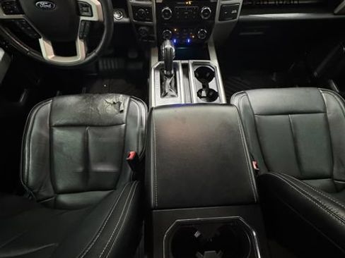 Used 2018 Ford F150 Lariat RWD image 29