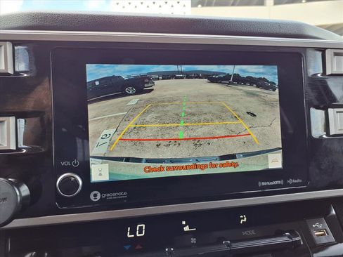 Used 2022 Toyota Tundra SR5 image 6