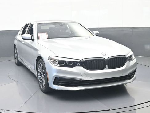 Used 2020 BMW 530i w/ Convenience Package image 9