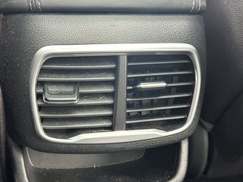 Used 2019 Hyundai Santa Fe FWD image 38