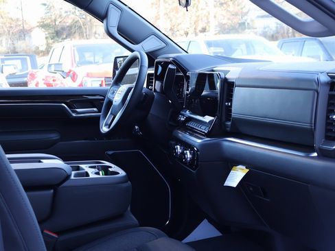 New 2026 GMC Sierra 1500 Elevation image 40