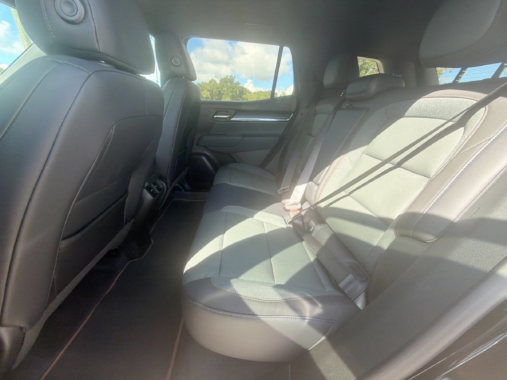 New 2027 GMC Terrain AT4 w/ Convenience Package III AWD/4WD image 26