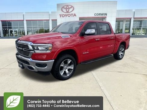 Used 2019 RAM 1500 Laramie AWD/4WD image 7