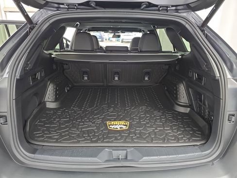Used 2025 Subaru Outback Wilderness image 12