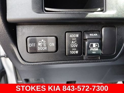 Used 2017 Toyota Tacoma TRD Off-Road w/ Tow Package RWD image 14