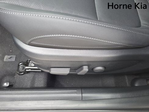 New 2026 Kia Seltos EX image 13