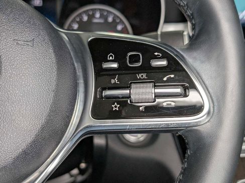 Used 2019 Mercedes-Benz C 300 4MATIC Cabriolet image 37