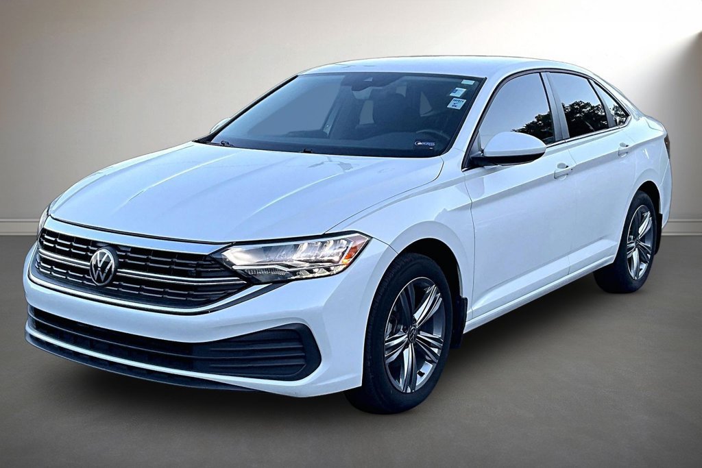 Used 2023 Volkswagen Jetta SE FWD image 3
