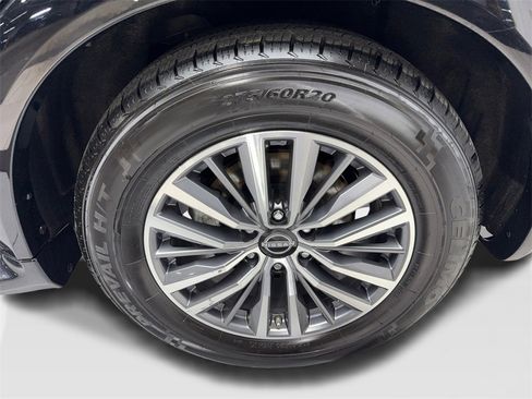 Used 2024 Nissan Armada SL image 85