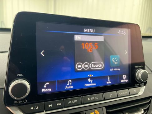 Used 2023 Nissan Altima 2.5 SR image 14