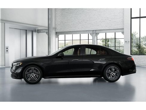 New 2026 Mercedes-Benz E 450 4MATIC Sedan image 35