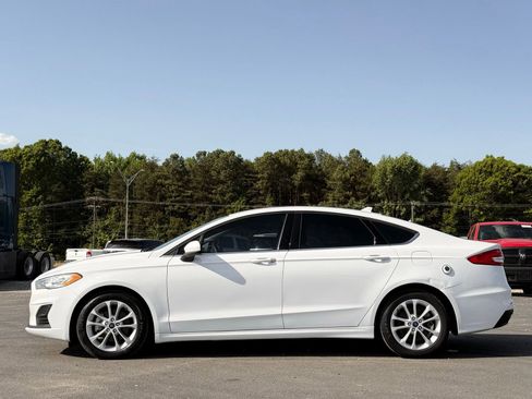 Used 2020 Ford Fusion SE FWD image 9