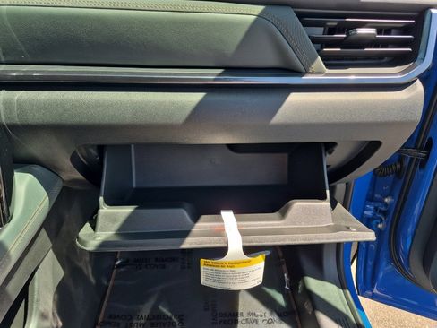 New 2026 GMC Terrain AT4 w/ Convenience Package III image 20