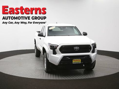 Used 2025 Toyota Tacoma SR RWD image 46