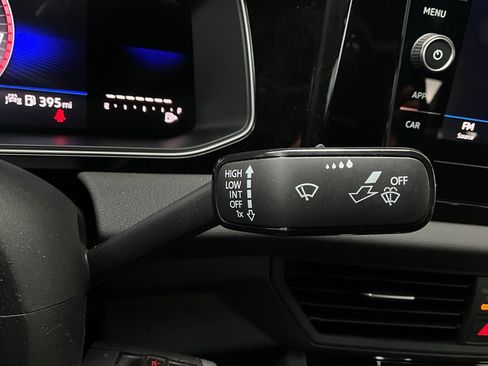 Used 2025 Volkswagen Jetta Sport image 34