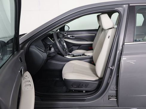 Used 2023 Hyundai Sonata SEL image 25