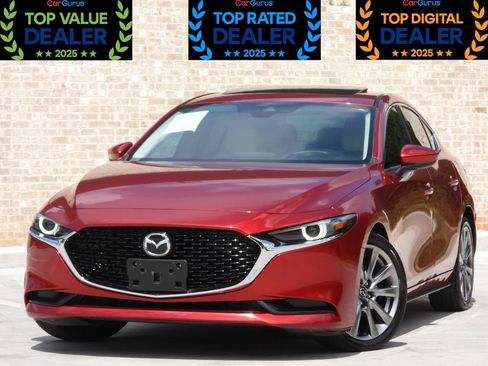 Used 2021 MAZDA MAZDA3 s FWD image 1
