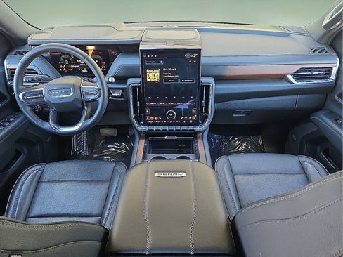 Used 2025 GMC Yukon Denali image 19