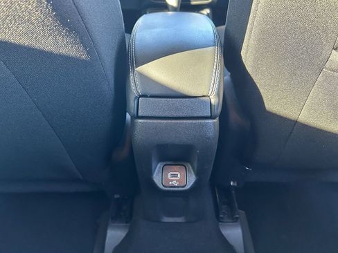 Used 2022 Jeep Renegade Latitude image 25