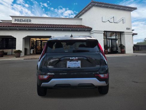 New 2026 Kia Niro LX FWD image 7