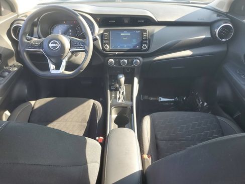 Used 2024 Nissan Kicks SV w/ Exterior Package FWD image 18