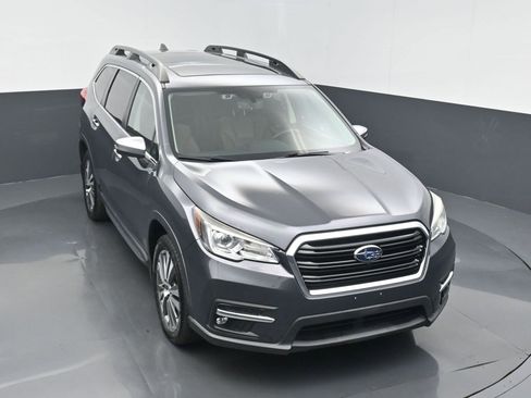 Used 2019 Subaru Ascent Touring w/ Popular Package #3 image 3