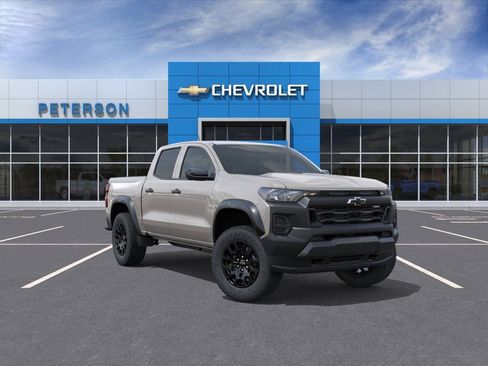 New 2026 Chevrolet Colorado Trail Boss AWD/4WD image 2