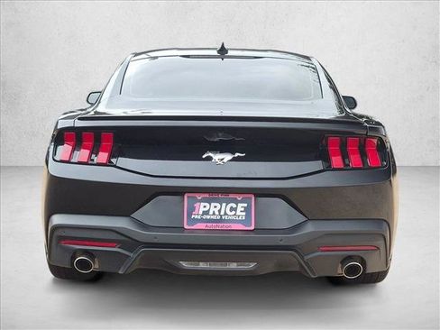 Used 2024 Ford Mustang Premium RWD image 7
