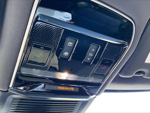 New 2026 Land Rover Range Rover Sport SE image 22