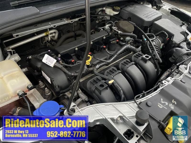 Used 2013 Ford Focus SE w/ SE Winter Pkg FWD image 21