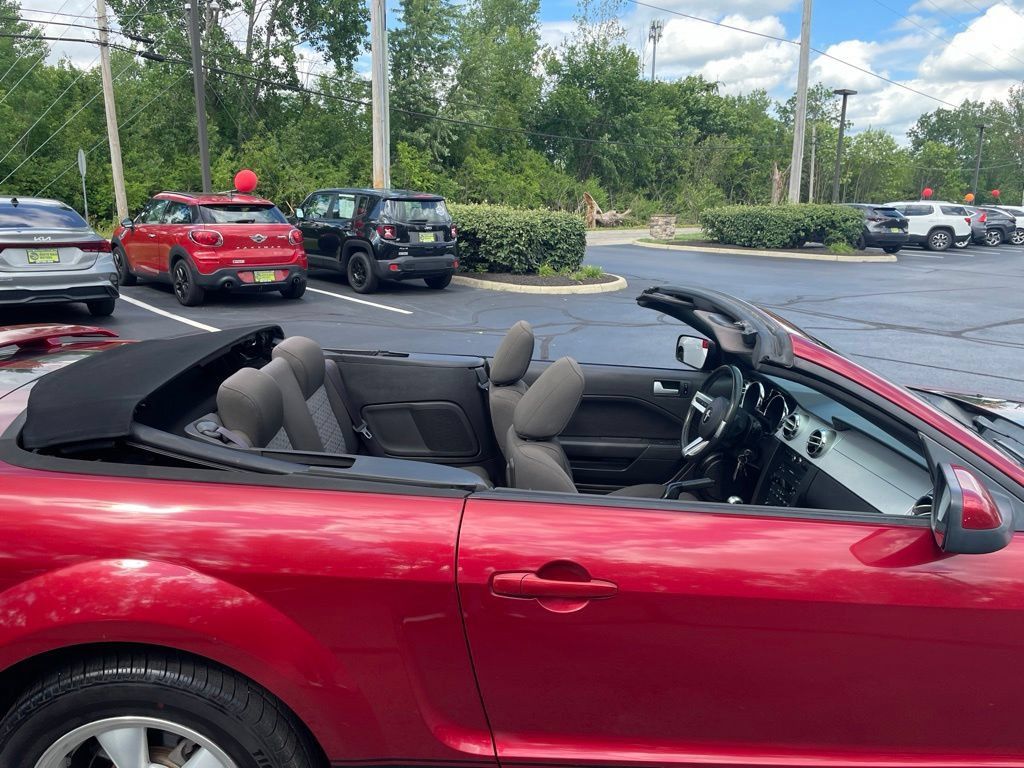 Used 2007 Ford Mustang GT RWD image 30