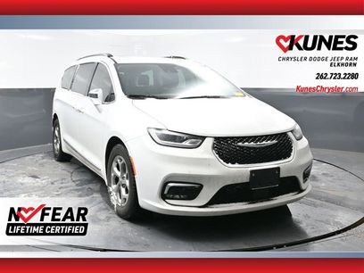 Used 2022 Chrysler Pacifica Limited