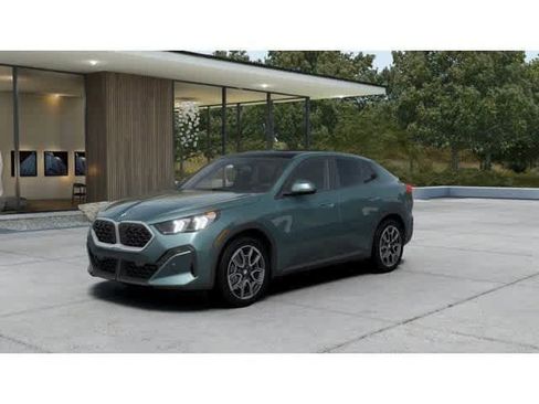 New 2026 BMW X2 xDrive28i w/ Convenience Package image 1