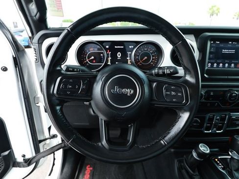 Used 2021 Jeep Wrangler Unlimited Sport AWD/4WD image 11