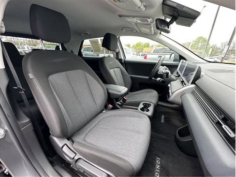 Used 2024 Hyundai Ioniq 5 SEL AWD/4WD image 4