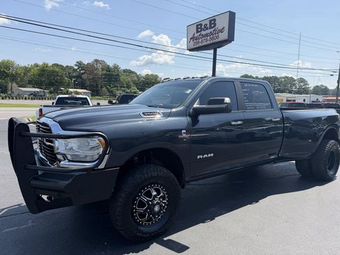 Used 2019 RAM 3500 Big Horn AWD/4WD image 1