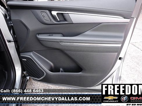 New 2026 Buick Enclave Sport Touring w/ Power Package FWD image 41