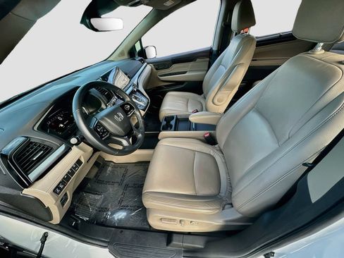 Used 2021 Honda Odyssey Touring image 21
