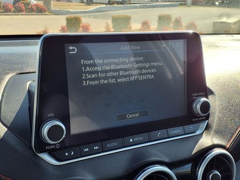 Used 2025 Nissan Sentra SR w/ SR Premium Package image 6